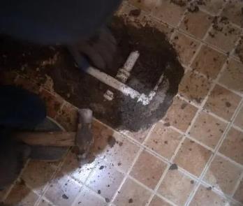 金凤卫生间漏水维修公司为您分享下卫生间渗水如何处理及注意事项